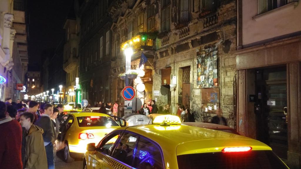בודפשט Sleepover City Center Apartment מראה חיצוני תמונה
